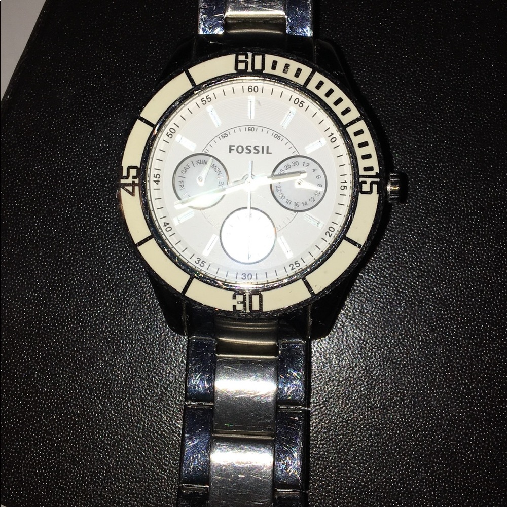 FOSSIL Silver Oversized Watch